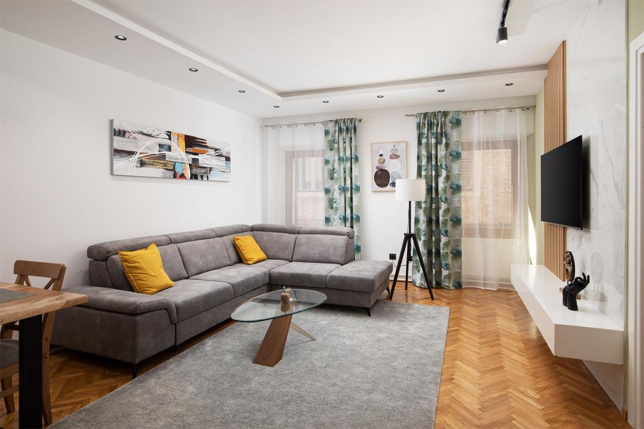 Sena Luxury Apartments Pula Exteriér fotografie